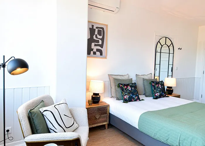 Guest house Archisuites 4*