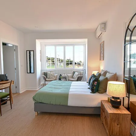 בית הארחה Archisuites 4*